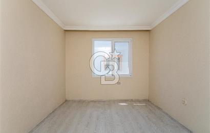 Foça Bağarası Hacıveli Mah. Satılık 2+1 Bahçe Katı Daire