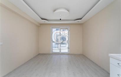 Foça Bağarası Hacıveli Mah. Satılık 2+1 Bahçe Katı Daire