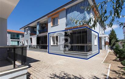 Foça Bağarası Hacıveli Mah. Satılık 2+1 Bahçe Katı Daire
