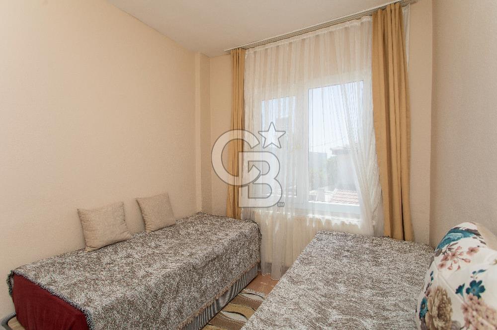 Foça Yenibağarası Mah. Satılık Komple Bina