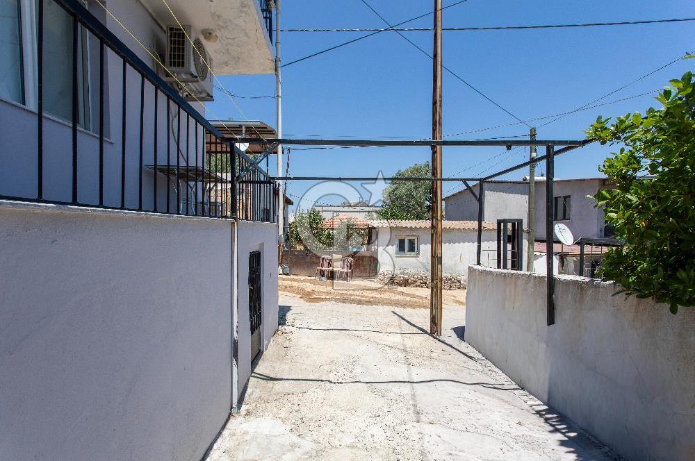 Foça Yenibağarası Mah. Satılık Komple Bina