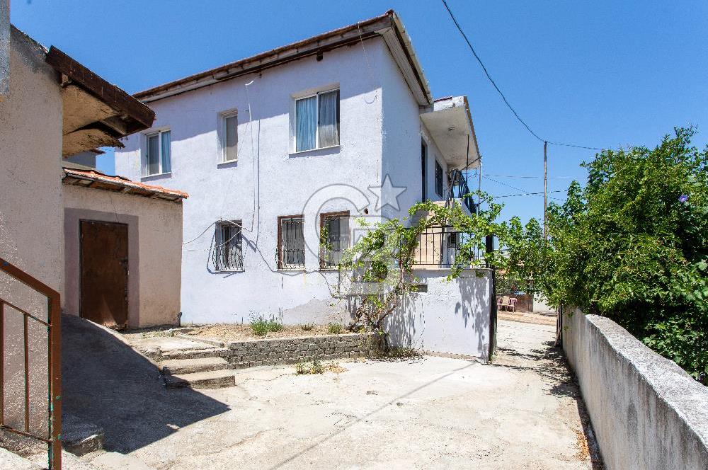 Foça Yenibağarası Mah. Satılık Komple Bina