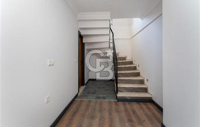 Foça Kazım Dirik Mah. Satılık 3+1 Dubleks Daire