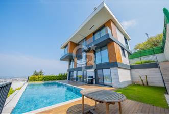 GÜZELBAHÇE'DE DENİZ MANZARALI 4+2 MÜSTAKİL SATILIK LÜKS VİLLA - 1 - 360264