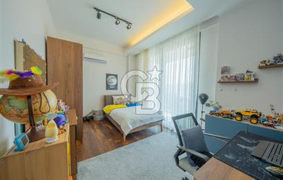 GÜZELBAHÇE'DE DENİZ MANZARALI 4+2 MÜSTAKİL SATILIK LÜKS VİLLA