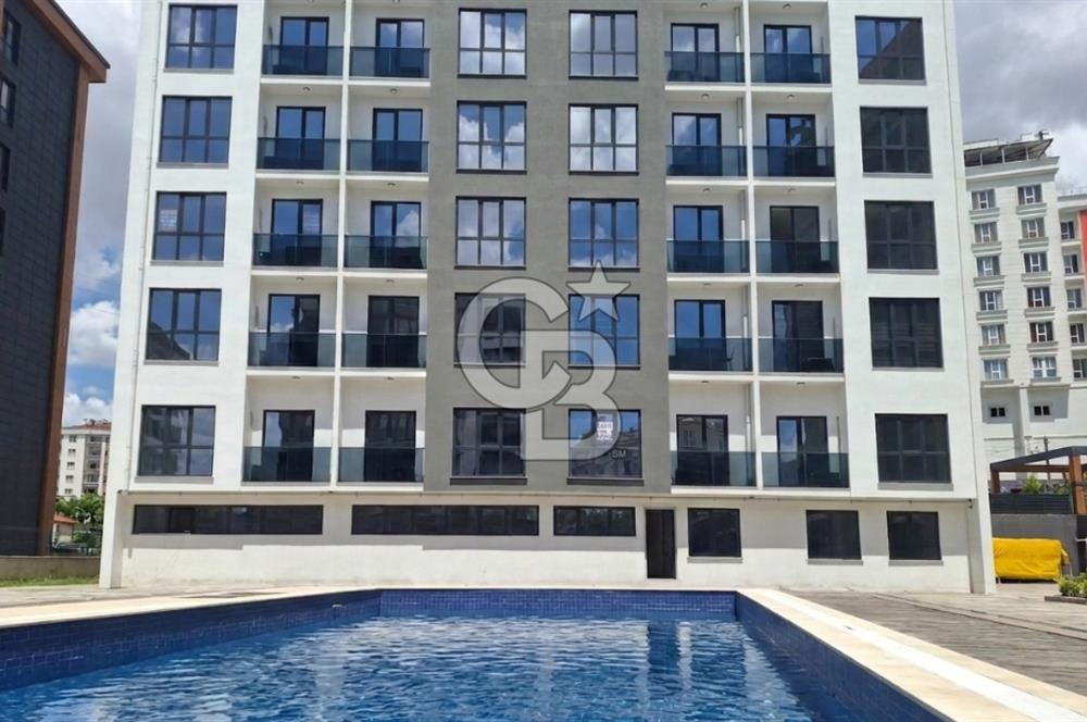Çorlu Denli 282'de Havuz Manzaralı Kiralık 1+1 & Home-Ofis