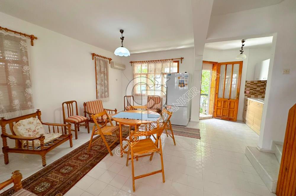Kuşadası Karaovada Denize Yakın Satılık 4+1 Geniş Tripleks Villa