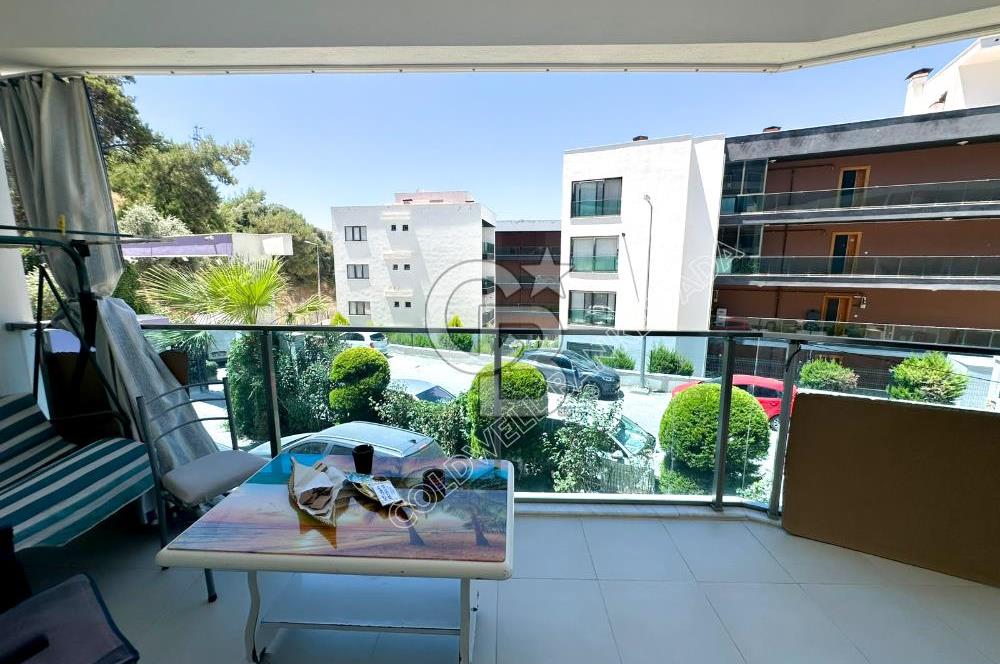 Emsallerinin Altında Kuşadası Lila Evler'de Satılık 2+1 Daire