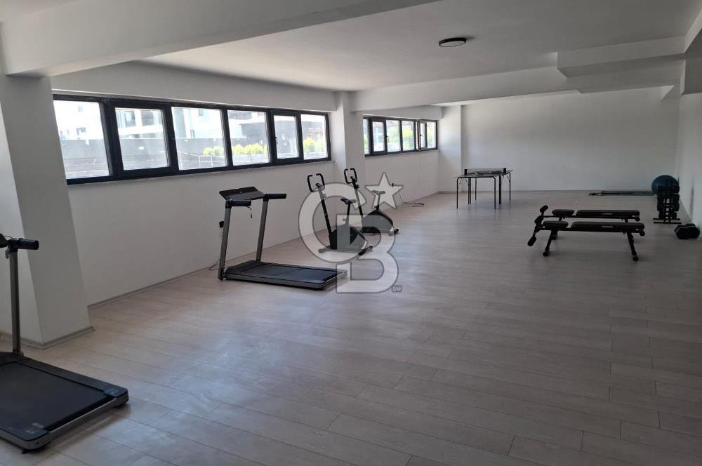 Çorlu Denli 282'de Havuz Manzaralı Kiralık 1+1 & Home-Ofis