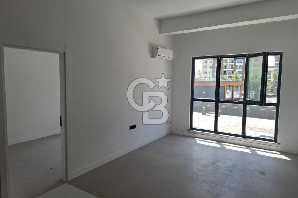 Çorlu Denli 282'de Havuz Manzaralı Kiralık 1+1 & Home-Ofis