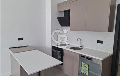 Çorlu Denli 282'de Havuz Manzaralı Kiralık 1+1 & Home-Ofis
