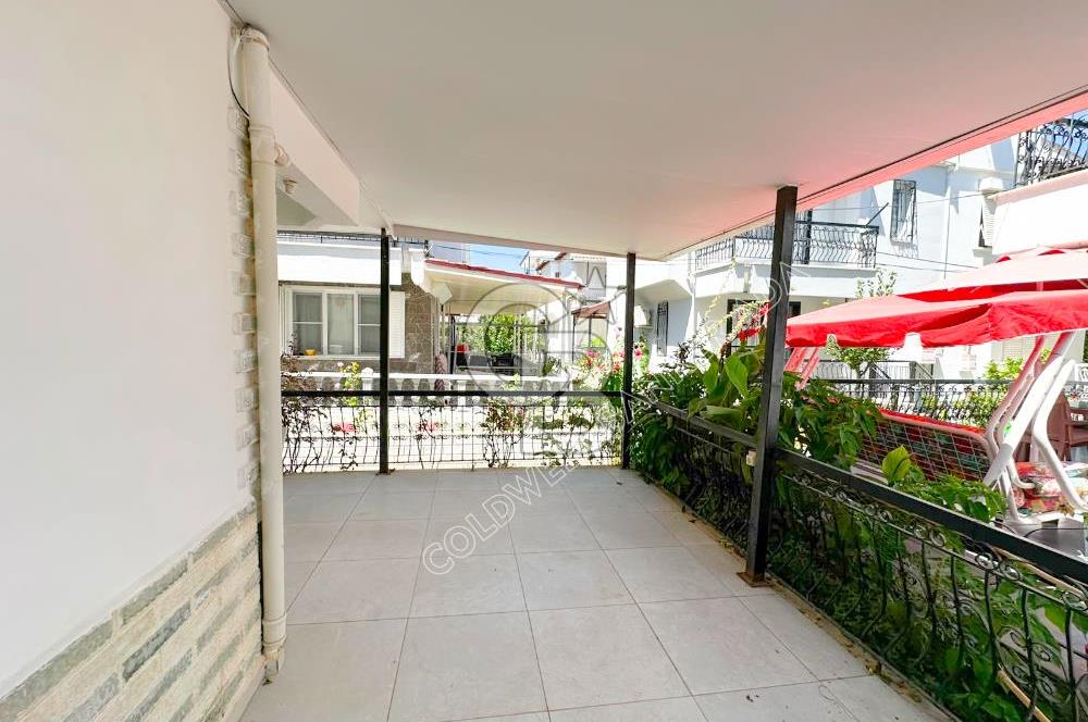 Kuşadası Karaovada Denize Yakın Satılık 4+1 Geniş Tripleks Villa