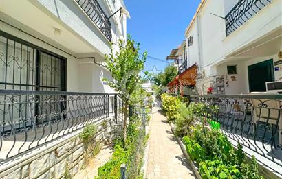 Kuşadası Karaovada Denize Yakın Satılık 4+1 Geniş Tripleks Villa