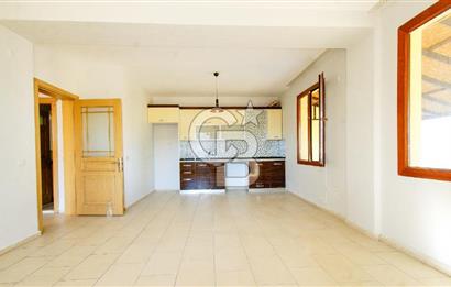 Akkum Caddesi Üzerinde Akkum'a 2 Dk Mesafede Kiralık 2+1 (70 m²)