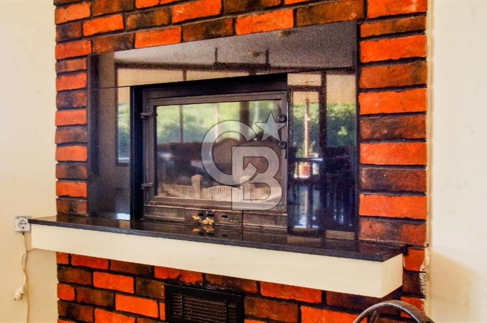 Ege Manzarasıyla Fark Yaratan, İşletmeye Hazır Kiralık Restorant