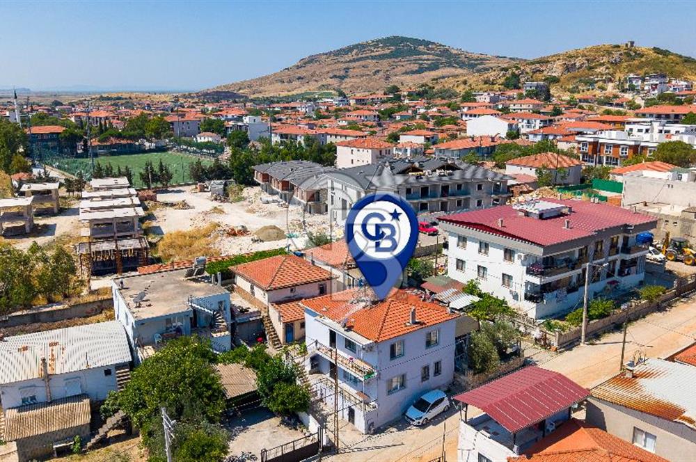 Foça Yenibağarası Mah. Satılık Komple Bina