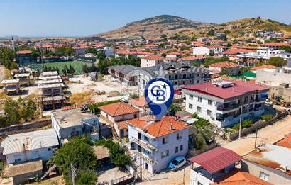 Foça Yenibağarası Mah. Satılık Komple Bina