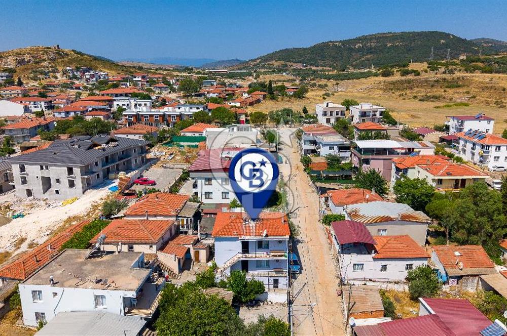 Foça Yenibağarası Mah. Satılık Komple Bina