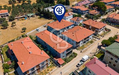 Foça Bağarası Hacıveli Mah. Satılık 2+1 Bahçe Katı Daire