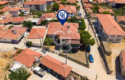 Foça Yenibağarası Mah. Satılık 2+1 Daire
