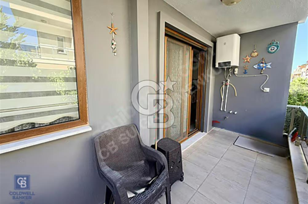 Çandarlı Merkezde Denize 300m 2+1 Fırsat Daire