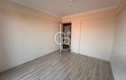 Foça Kazım Dirik Mah. Kiralık 2+1 Açık Mutfak Daire