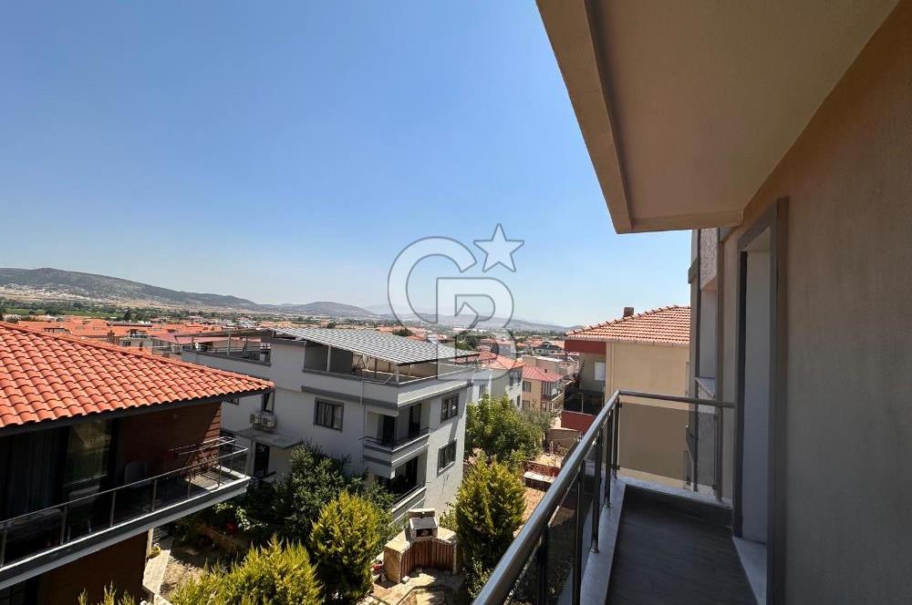 Foça Kazım Dirik Mah. Kiralık 2+1 Açık Mutfak Daire