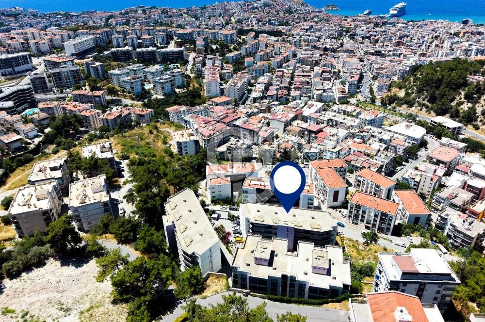 Emsallerinin Altında Kuşadası Lila Evler'de Satılık 2+1 Daire