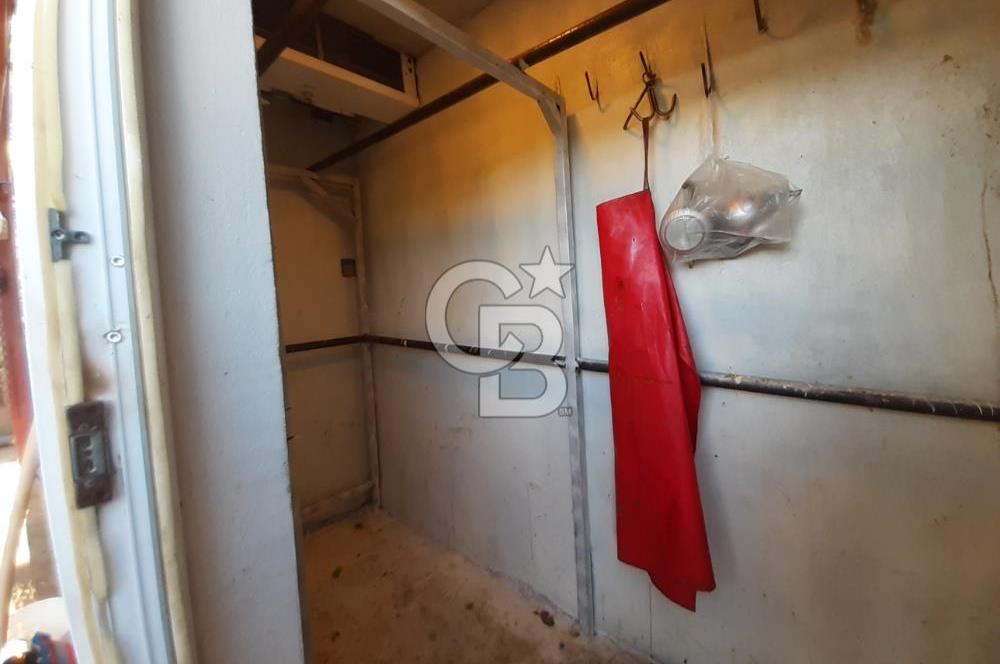 ORHANGAZİ FINDIKLI'DA SATILIK RUHSATLI BÜYÜKBAŞ HAYVAN ÇİFTLİĞİ