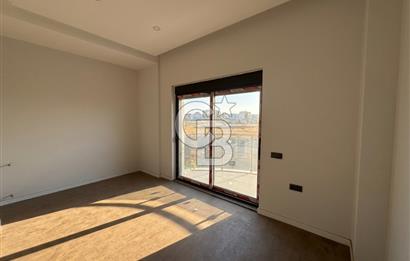 ALTINTAŞ MAHALLESİ VİA TERRA SİTESİ'NDE GENİŞ 2+1 KİRALIK DAİRE