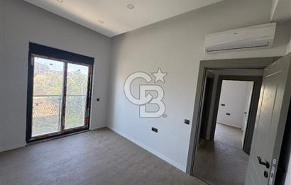 ALTINTAŞ MAHALLESİ VİA TERRA SİTESİ'NDE GENİŞ 2+1 KİRALIK DAİRE
