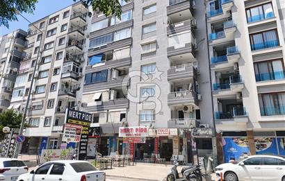Konak Eşrefpaşa Yeşillik Caddesi Üzeri Satılık Dükkan