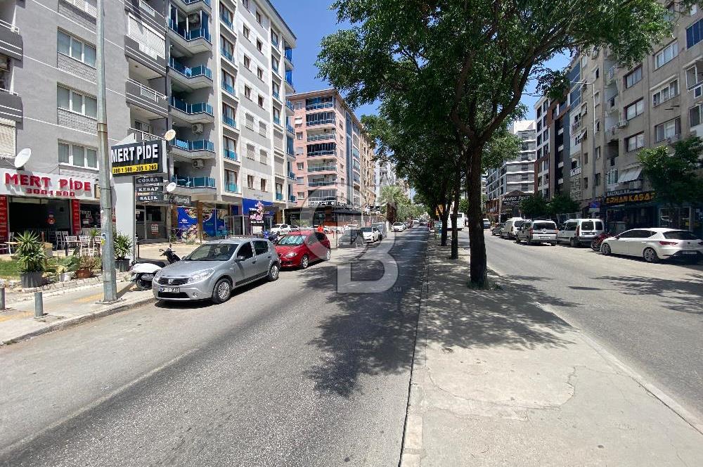 Konak Eşrefpaşa Yeşillik Caddesi Üzeri Satılık Dükkan