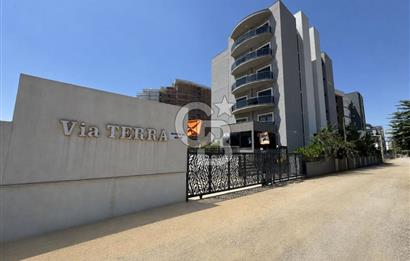 ALTINTAŞ MAHALLESİ VİA TERRA SİTESİ'NDE GENİŞ 2+1 KİRALIK DAİRE