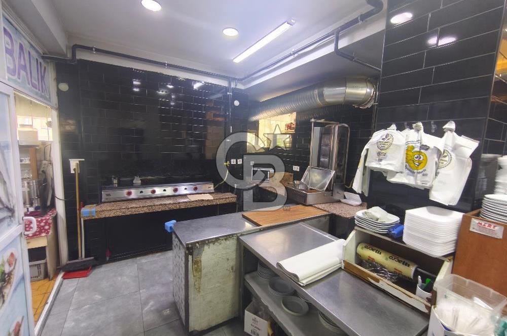 Konak Eşrefpaşa Yeşillik Caddesi Üzeri Satılık Dükkan