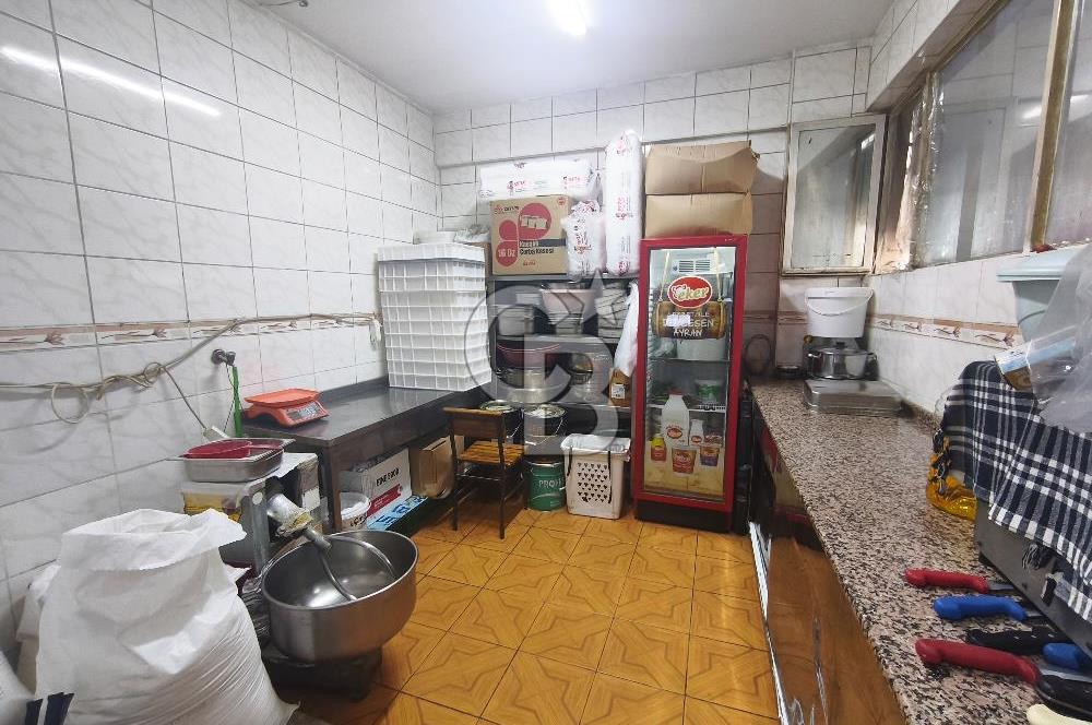 Konak Eşrefpaşa Yeşillik Caddesi Üzeri Satılık Dükkan