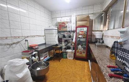Konak Eşrefpaşa Yeşillik Caddesi Üzeri Satılık Dükkan