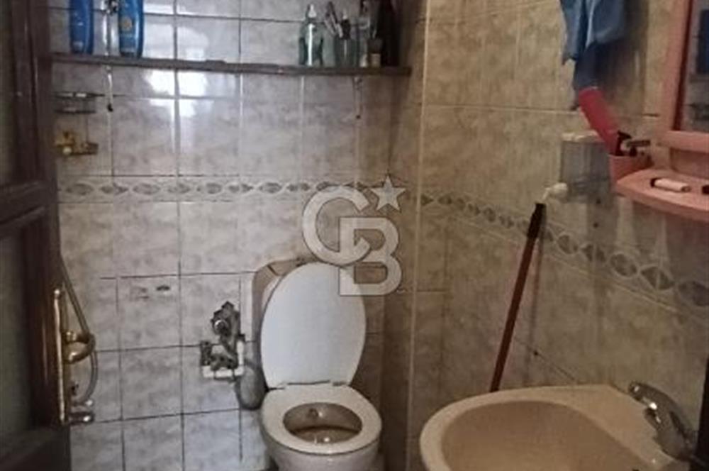Kağıthane Gültepe'de Satılık 2+1 Balkonlu Daire