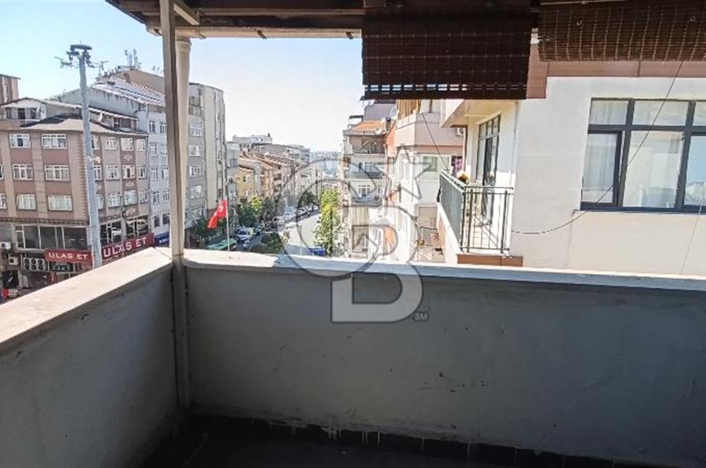 Kağıthane Gültepe'de Satılık 2+1 Balkonlu Daire
