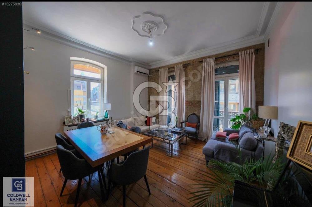 DOĞAN APARTMANINDA BOĞAZ MANZARALI 210 m² PRESTİJ DAİRESİ | 4+1