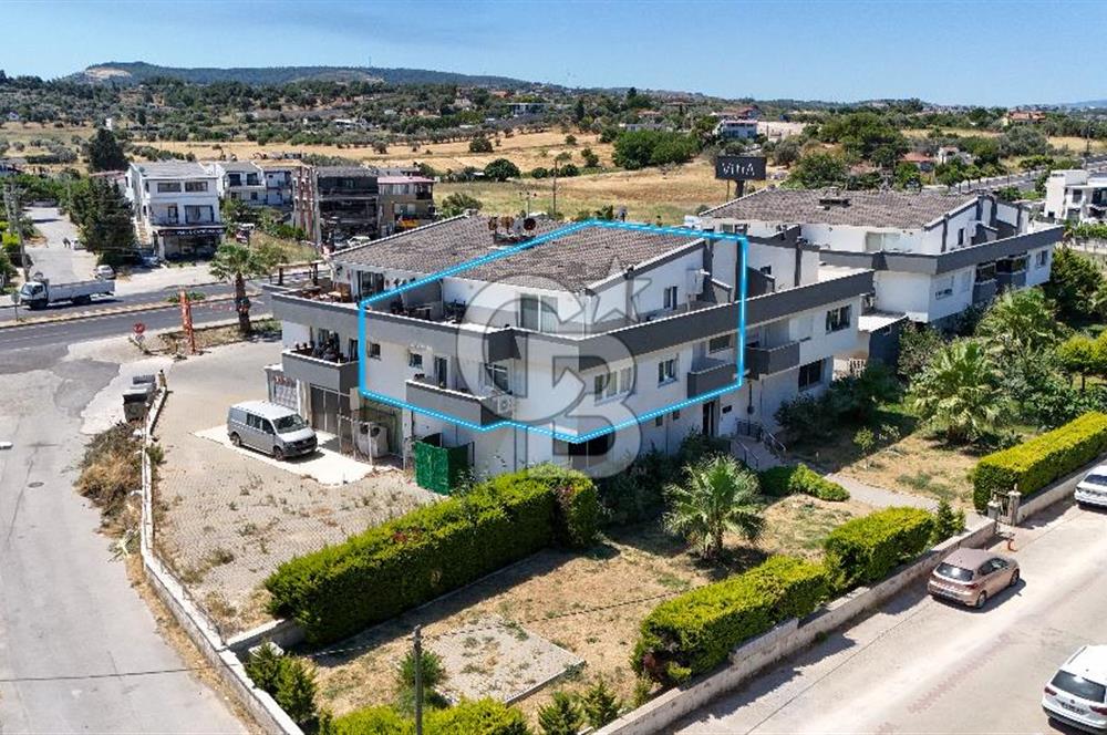 URLADA TERASLI 4+1 DUBLEKS ÖZEL VE LÜKS SATILIK DAİRE