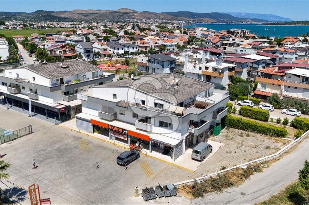 URLADA TERASLI 4+1 DUBLEKS ÖZEL VE LÜKS SATILIK DAİRE
