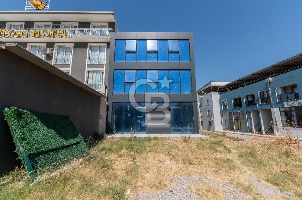 HARMANDALIDA ANA CADDE ÜZERİ 350 m² KİRALIK ASANSÖRLÜ DÜKKAN