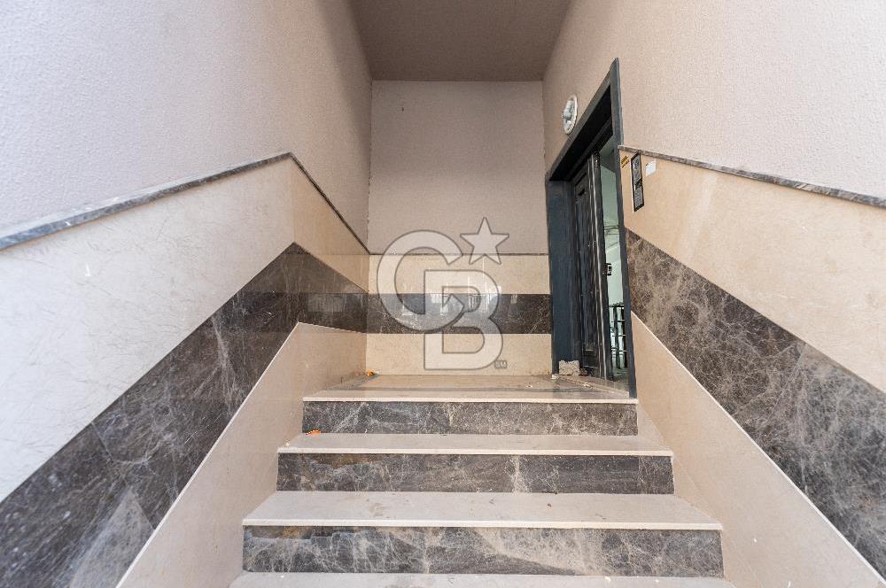 HARMANDALIDA ANA CADDE ÜZERİ 350 m² KİRALIK ASANSÖRLÜ DÜKKAN