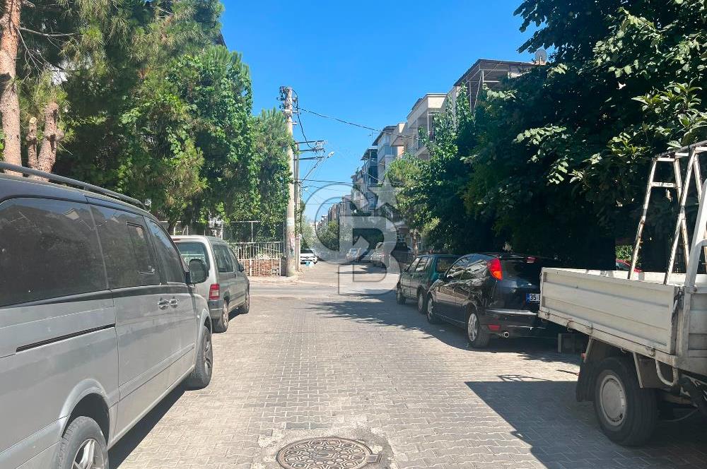 Buca Yiğitler Mahallesi 3+1 Satılık Daire