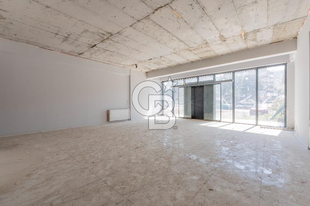 HARMANDALIDA ANA CADDE ÜZERİ 350 m² KİRALIK ASANSÖRLÜ DÜKKAN