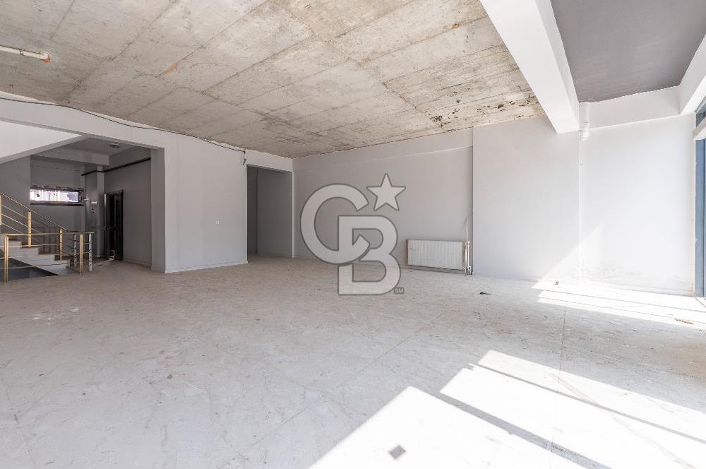HARMANDALIDA ANA CADDE ÜZERİ 350 m² KİRALIK ASANSÖRLÜ DÜKKAN
