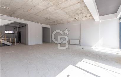HARMANDALIDA ANA CADDE ÜZERİ 350 m² KİRALIK ASANSÖRLÜ DÜKKAN