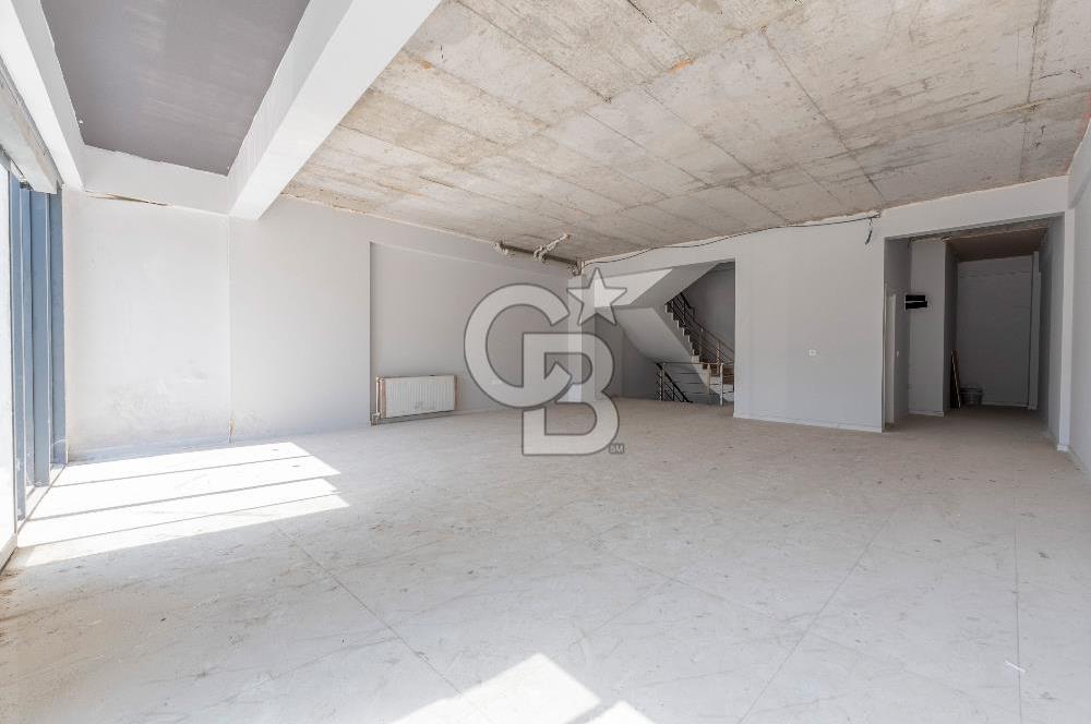HARMANDALIDA ANA CADDE ÜZERİ 350 m² KİRALIK ASANSÖRLÜ DÜKKAN