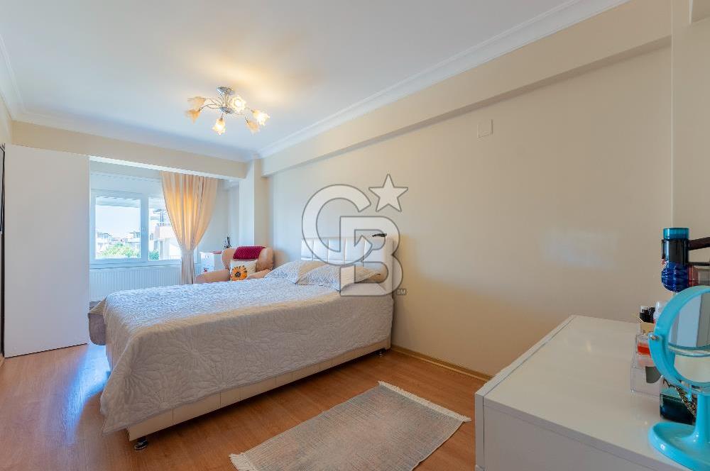 URLADA TERASLI 4+1 DUBLEKS ÖZEL VE LÜKS SATILIK DAİRE